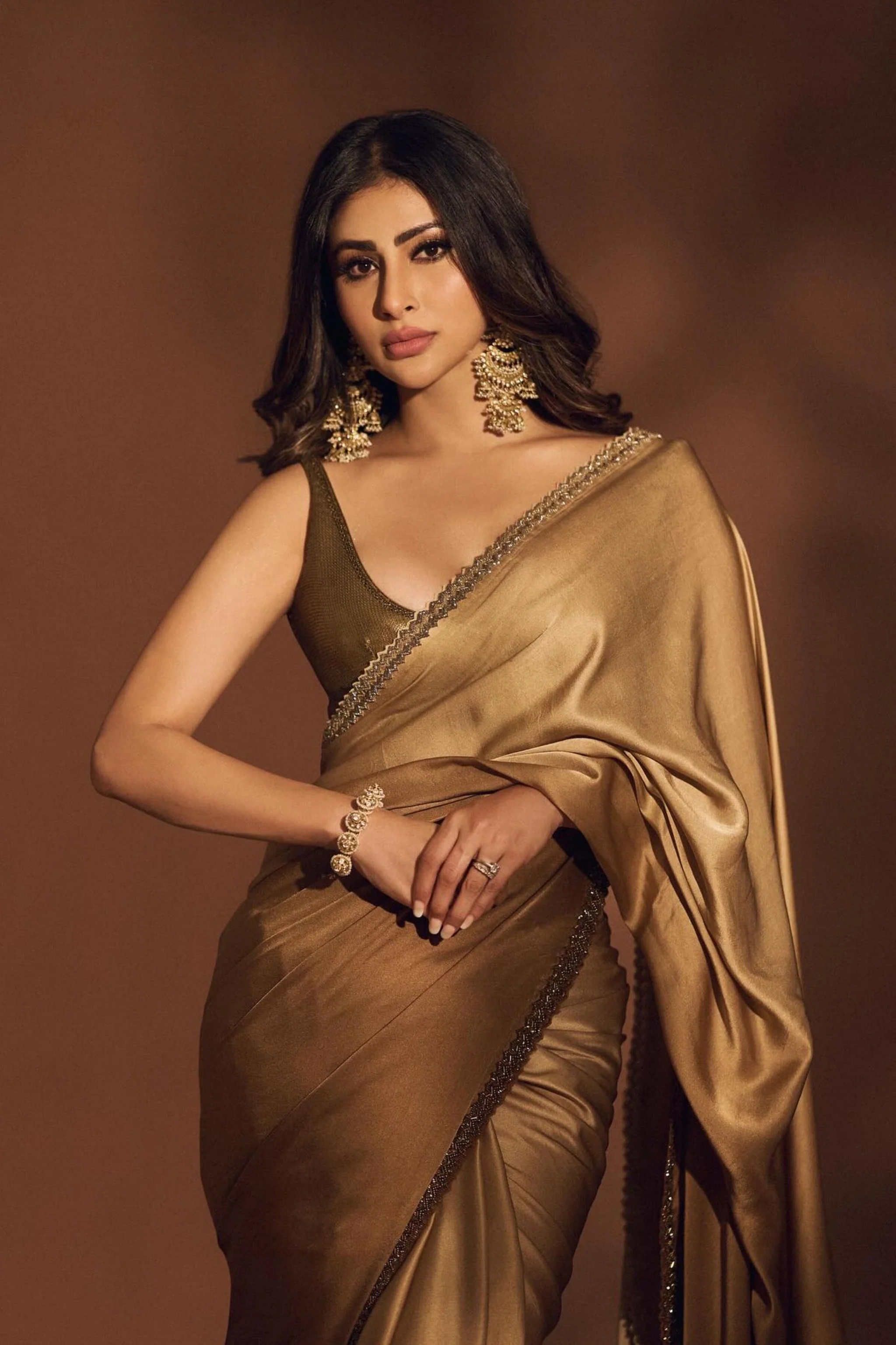 MOUNI ROY